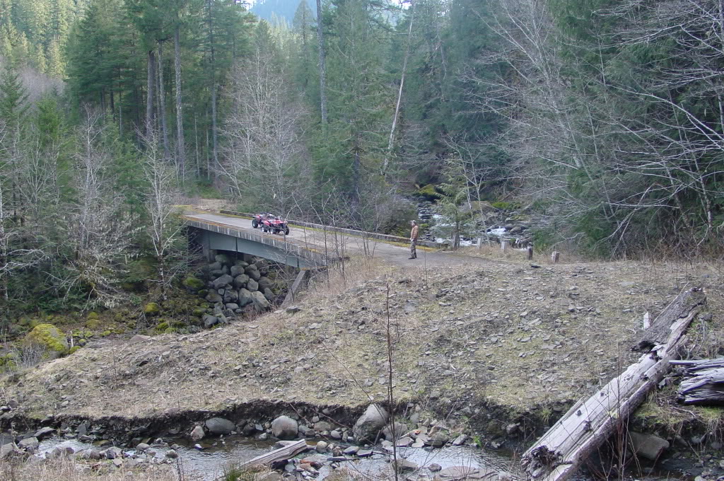 Name:  bridgeoverfishcrsouth2.jpg
Views: 2842
Size:  266.1 KB