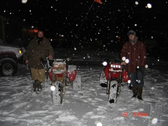 Name:  350xChristmas002resized.jpg
Views: 18
Size:  43.9 KB