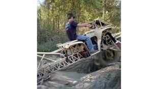 YouTube video of custom Honda ATV at High Lifter Mud Nationals