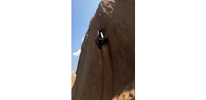Youtube clip of massive hillclimb - off-road, desert, SxS