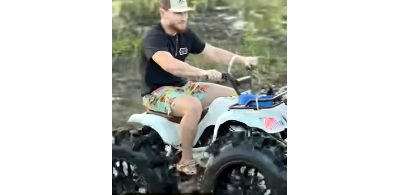 Youtube ATV video 125cc mudding